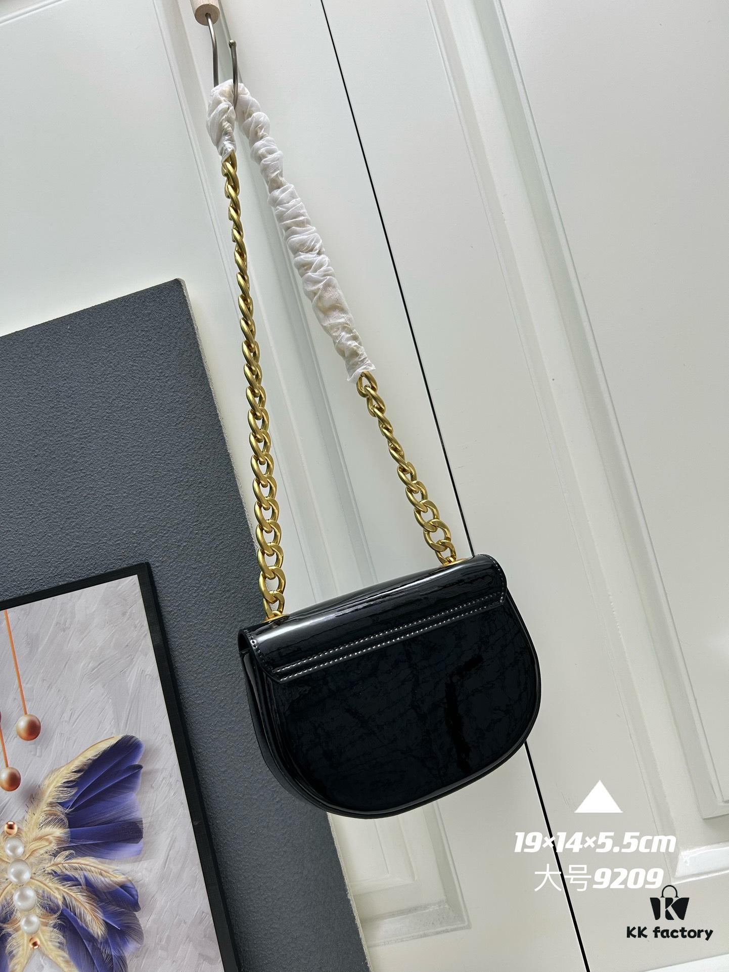 Upgraded Release Celine 2024 New Chain Saddle Bag