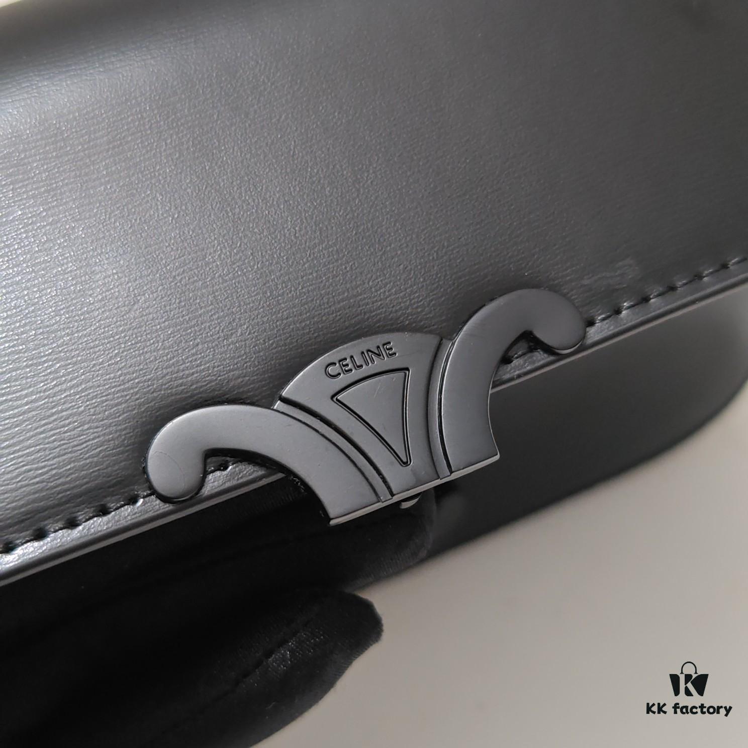 Top Quality Original Celine Triomphe Classic Crossbody Bag, Veined Calfskin Leather, Can Be Carried Underarm, by Hand or Crossbody