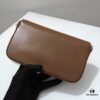 Top Quality Original Celine Triomphe Classic Crossbody Bag, Veined Calfskin Leather, Can Be Carried Underarm, by Hand or Crossbody