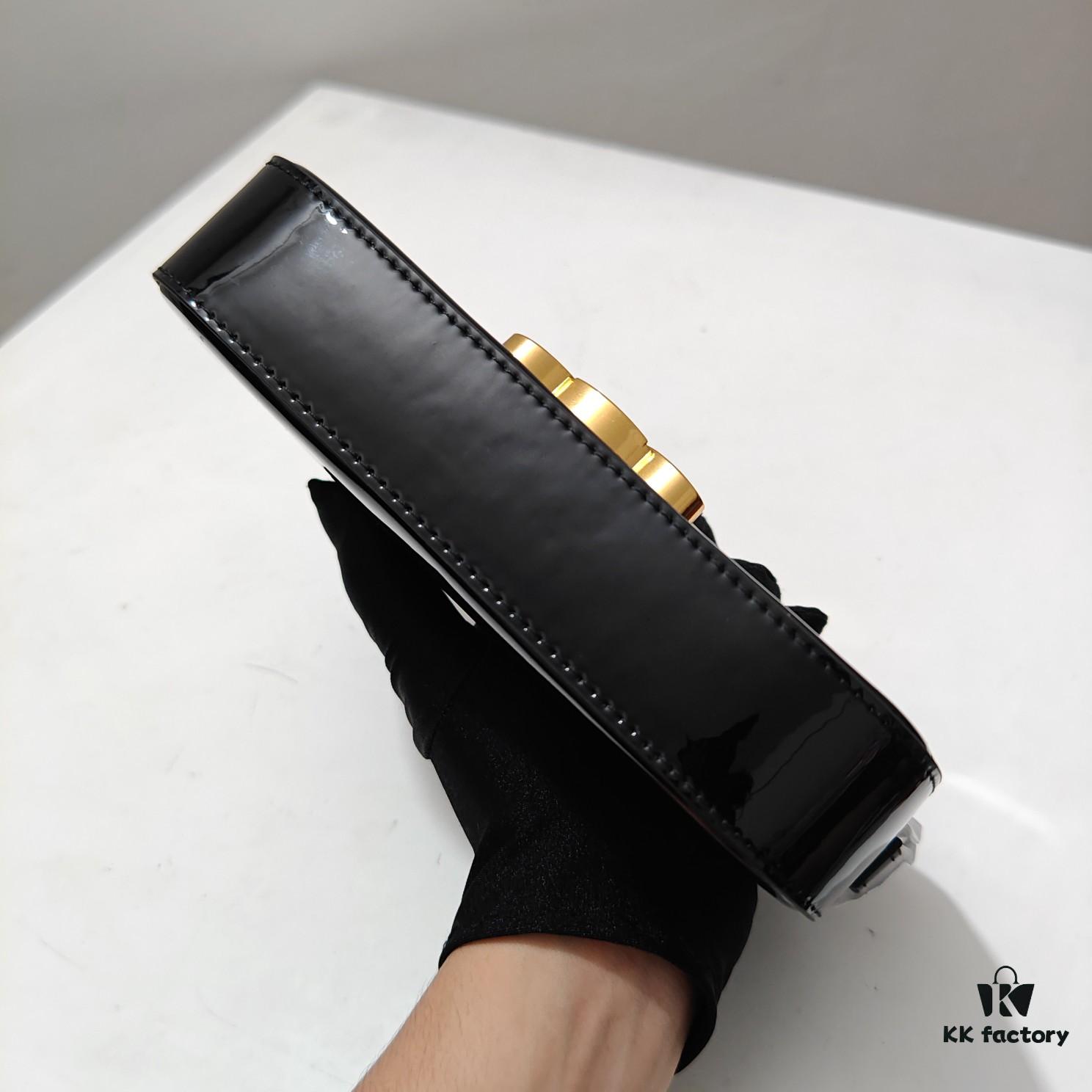 Top Quality Original Celine Triomphe Classic Shoulder Bag, New Glossy Black and Gold Design