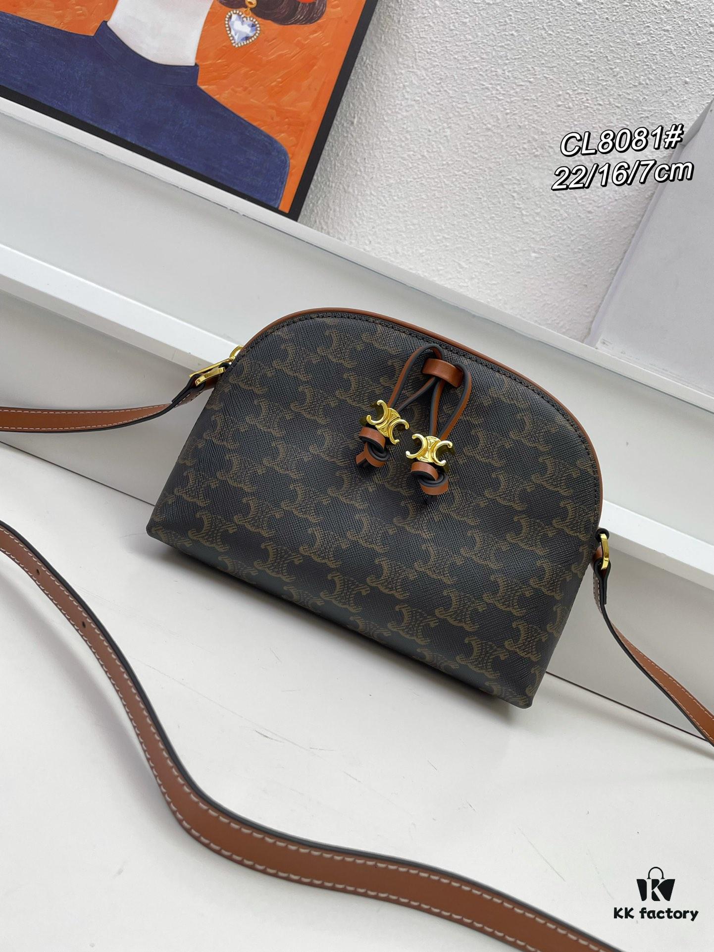 CELINE New Arrival Shell Bag, Zipper Closure, Shoulder Crossbody