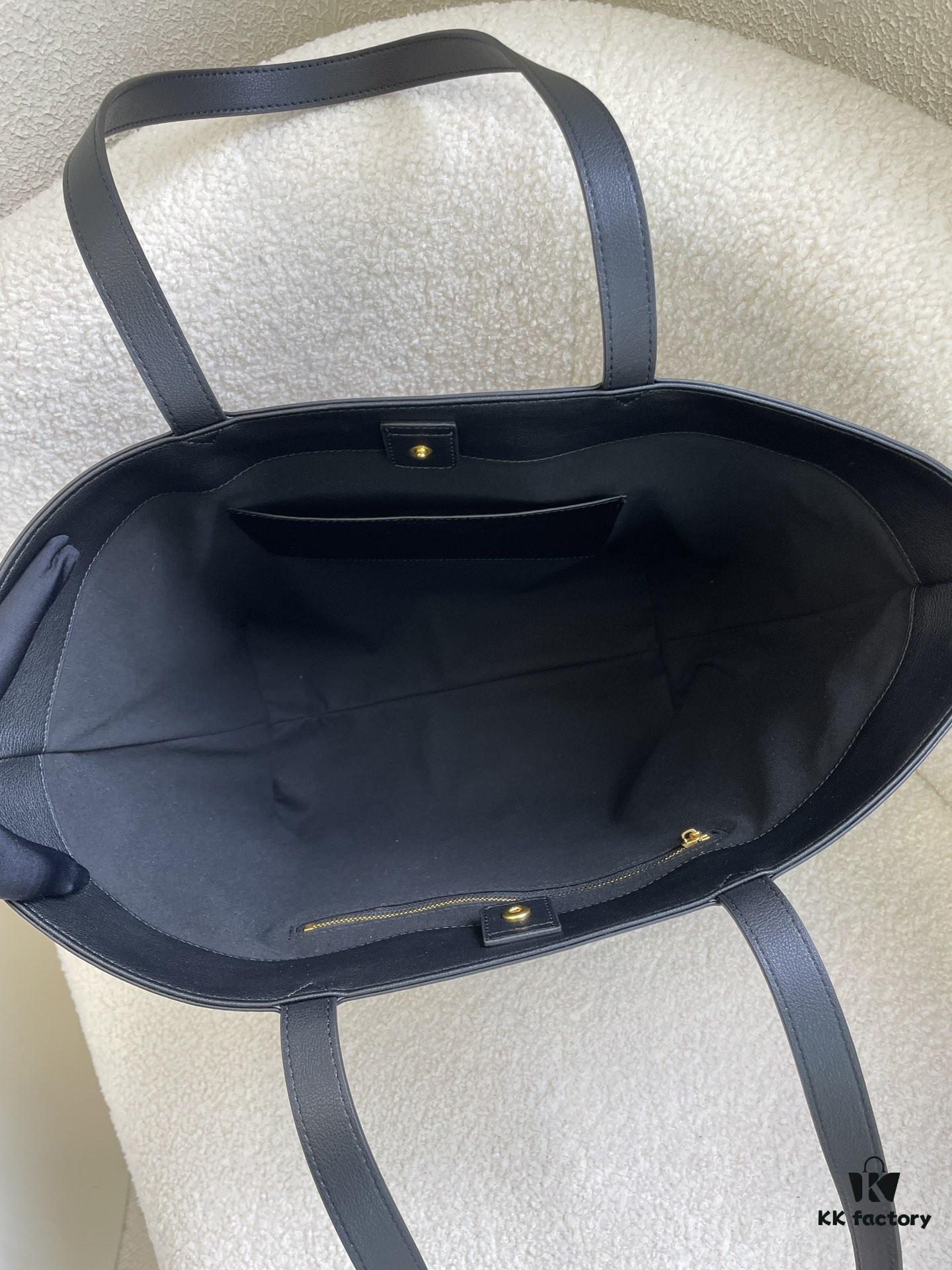 CELINE | CABAS ANAÏS Grainy Calfskin Leather Handbag