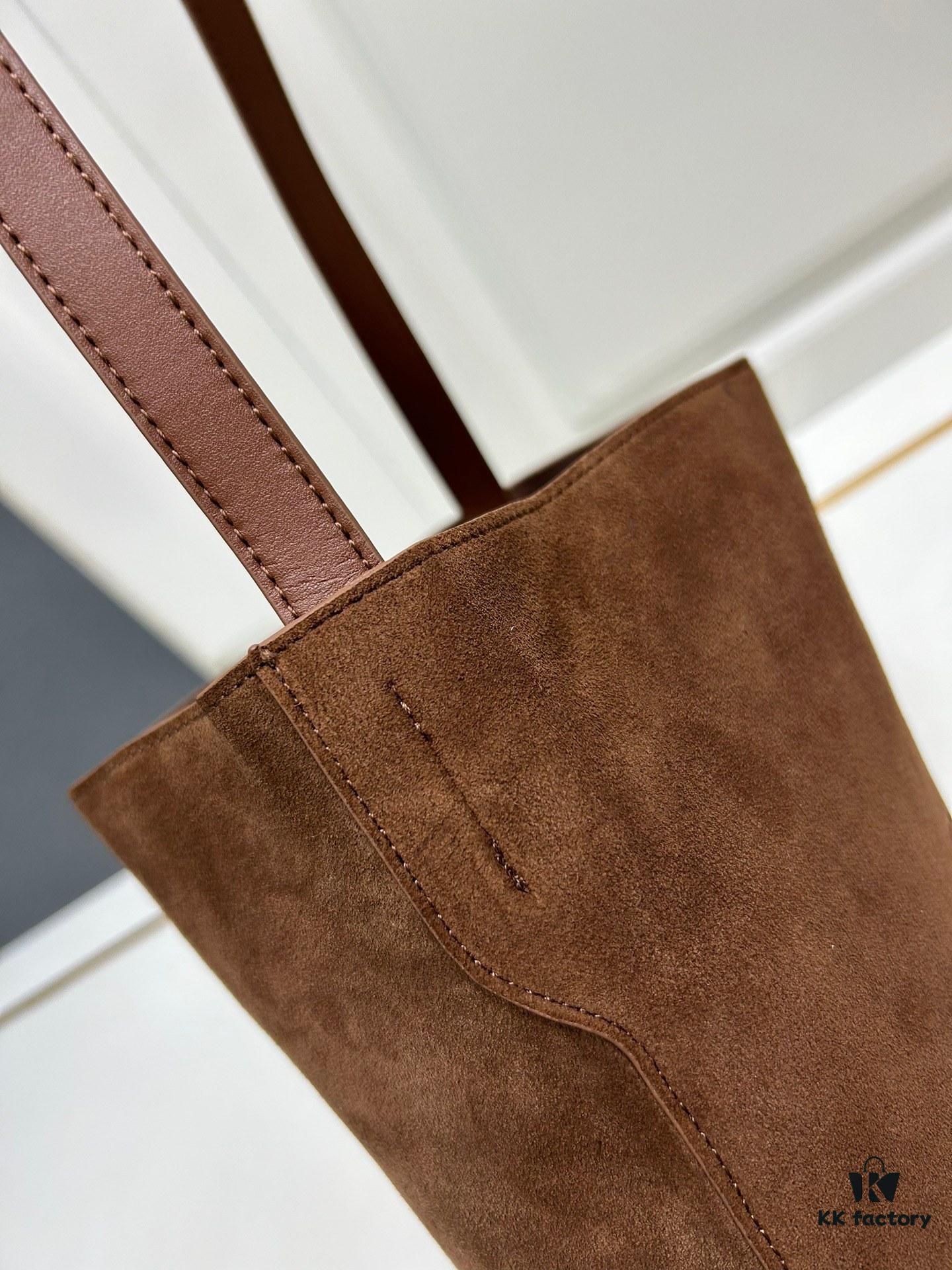 Upgraded Release 💯💯 Celine Fall/Winter New Arrival Suede Soft Cowhide Underarm Bag Size 30*27*10.5 Adjustable Shoulder Strap