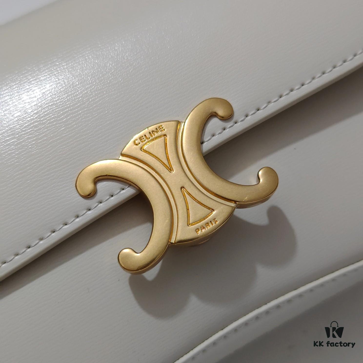 Top Quality Original Version Celine Latest Teen Lola Shiny Cowhide Leather Handbag