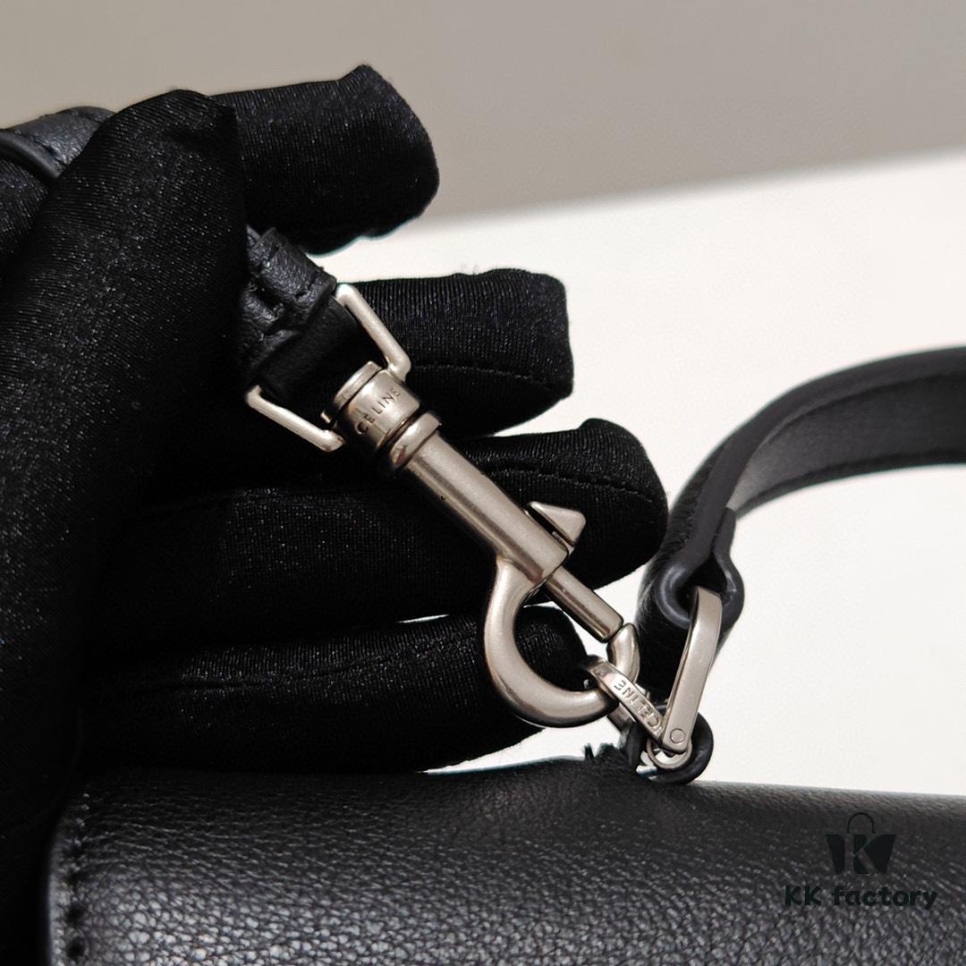 Top-Grade Cowhide, Crinkle Grain Leather, Celine 2024 New Arrival Arc Triomphe Bag, Minimalist and Elegant Design in Large Size 25cm