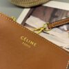 Celine New💫 This shopping bag is handcrafted from raffia fibers unique to Morocco, a must-have for summer vacations⛱️ Perfect for holiday getaways