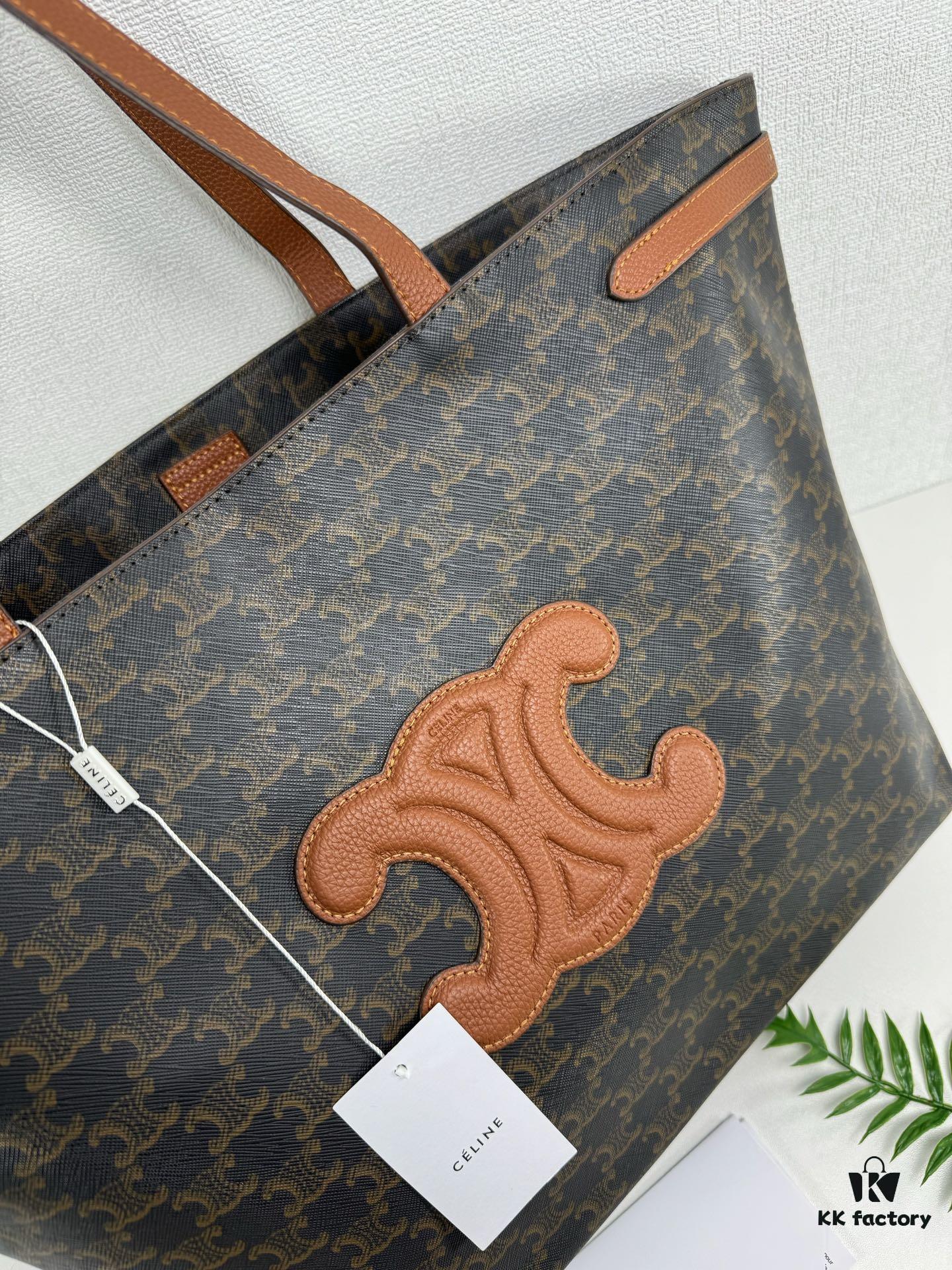 Celine Shopping Bag, Imported Crinkled Leather, Fashionable and Versatile, Must-Have Item for Trendsetters