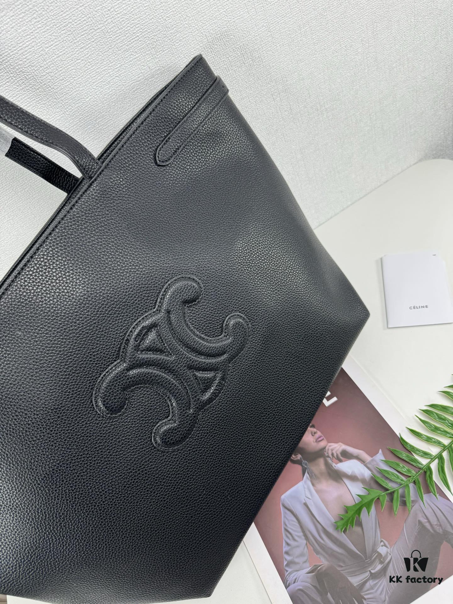 Celine Shopping Bag 🛍️, Imported Crinkled Leather Texture, Fashionable and Versatile, Must-Have Item for Trendsetters