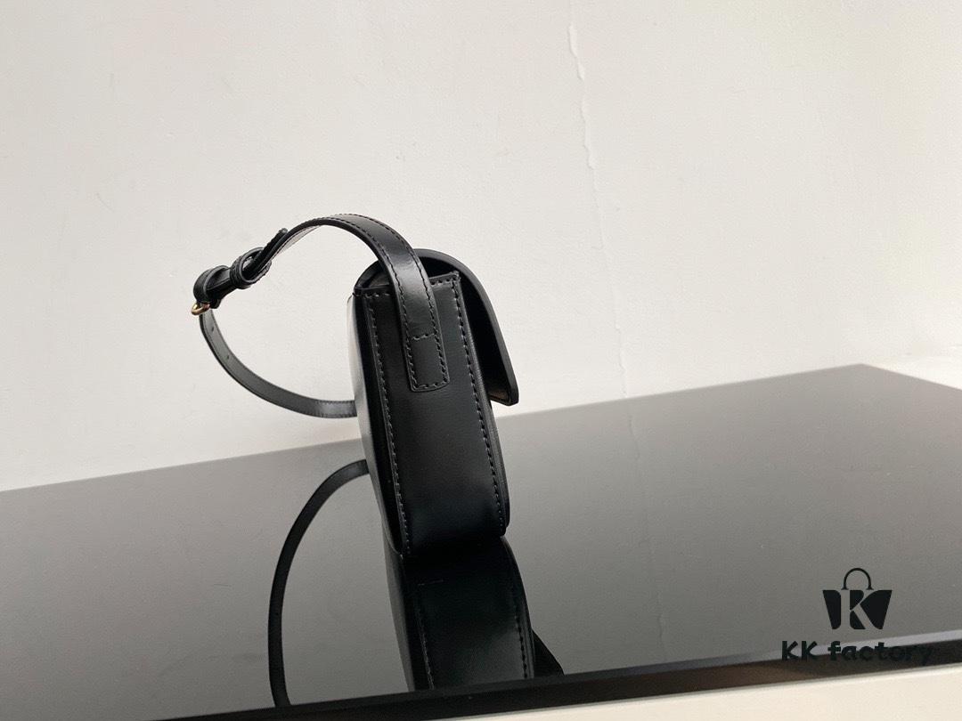 CELINE 2024 Spring/Summer New Arrival TRIOMPHE Signature Grain Calfskin Shoulder Bag, Triumph Armpit Bag with Calfskin Trim and Lambskin Lining, Flat Interior Pocket, Adjustable Leather Strap 20cm