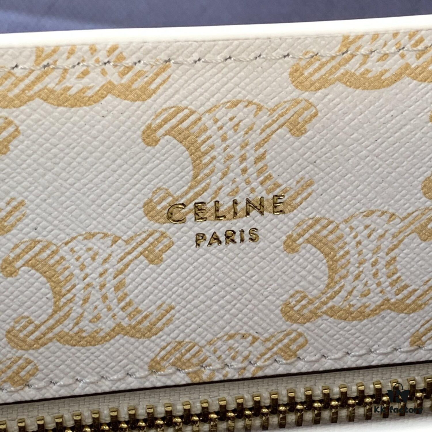 C192088 Apricot Flower Medium, Medium Celine Floral Print Genuine Leather and Cowhide Vertical Handbag with Adjustable Detachable Leather Shoulder Strap (50cm)