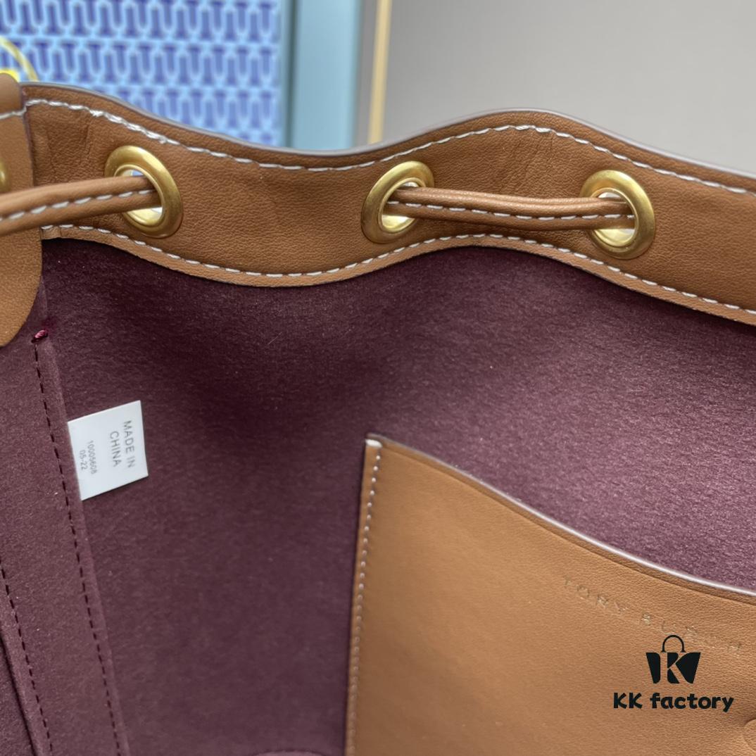 Large TORY BURCH Monogram Drawstring Bucket Bag, Navy Blue Canvas with Vintage Jacquard Trim – 2021 Summer Collection