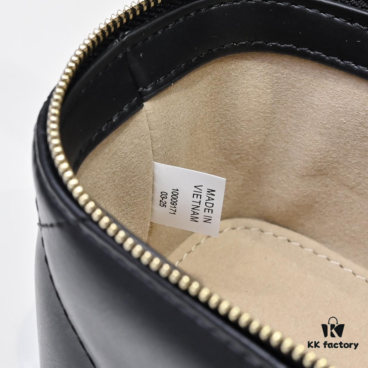 Tory Burch New Kira Makeup Box Bag, Soft and Durable Calfskin with Quilted Diamond Stitching, Detachable Strap for Crossbody, Shoulder or Handheld Wear