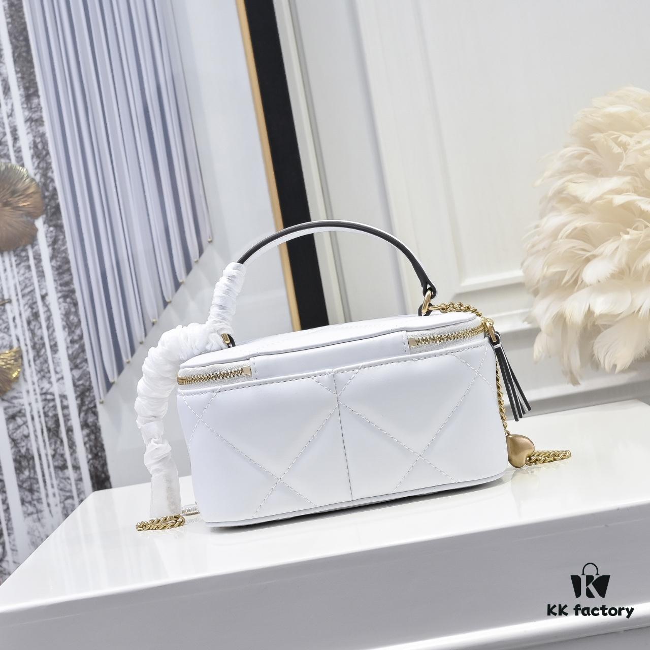 Tory Burch New Kira Cosmetic Box Bag, Soft and Durable Calfskin with Diamond Quilting, Detachable Strap, Double T Logo Hardware