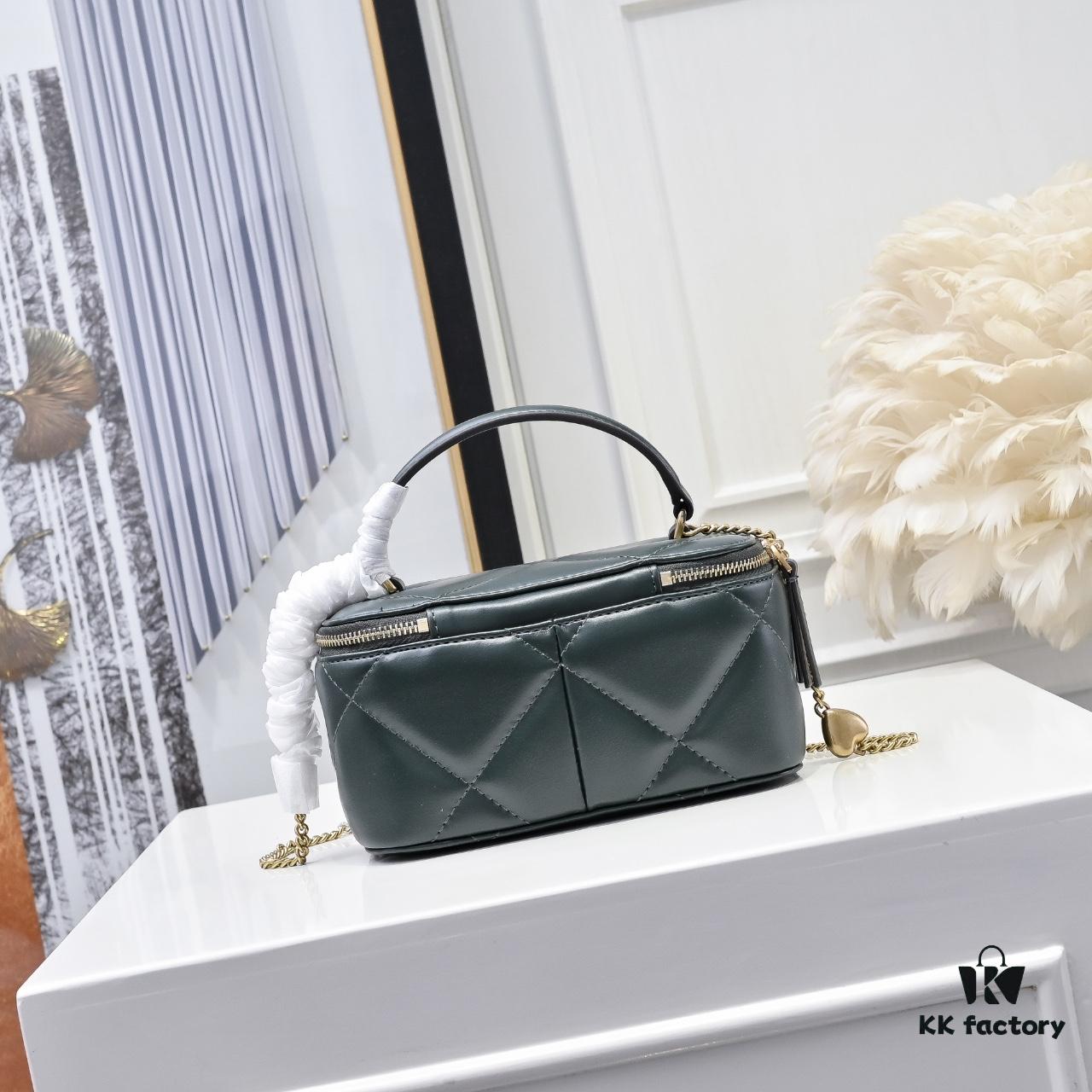 Tory Burch New Kira Cosmetic Box Bag, Soft and Durable Calfskin with Diamond Quilting, Detachable Strap, Double T Logo Hardware