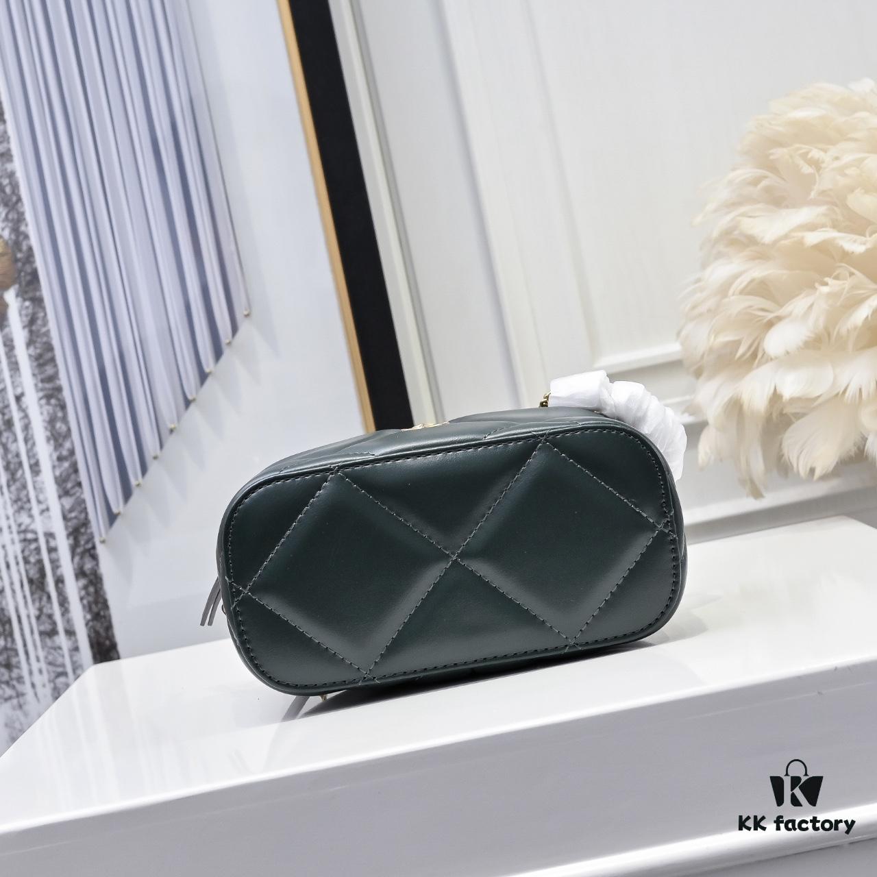 Tory Burch New Kira Cosmetic Box Bag, Soft and Durable Calfskin with Diamond Quilting, Detachable Strap, Double T Logo Hardware