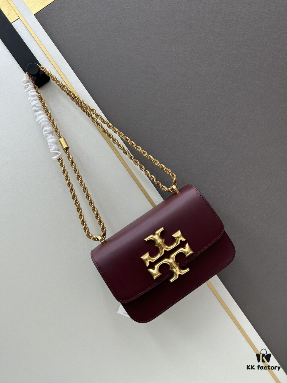 Original Quality [Full Leather Series, New Arrival with Attention to Detail] Tory Burch Eleanor Small Convertible Shoulder Bag