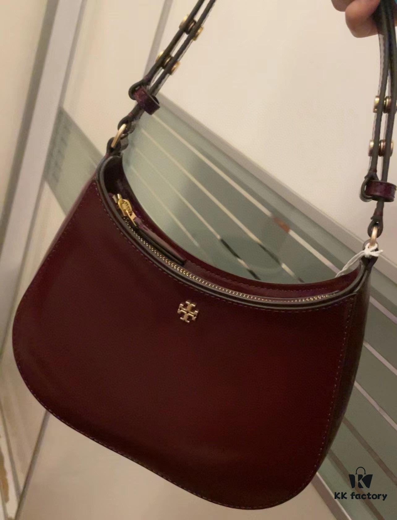 Tory Burch Emerson Series New Arrival Crossbody Bag in Full Leather with Quilted Calfskin