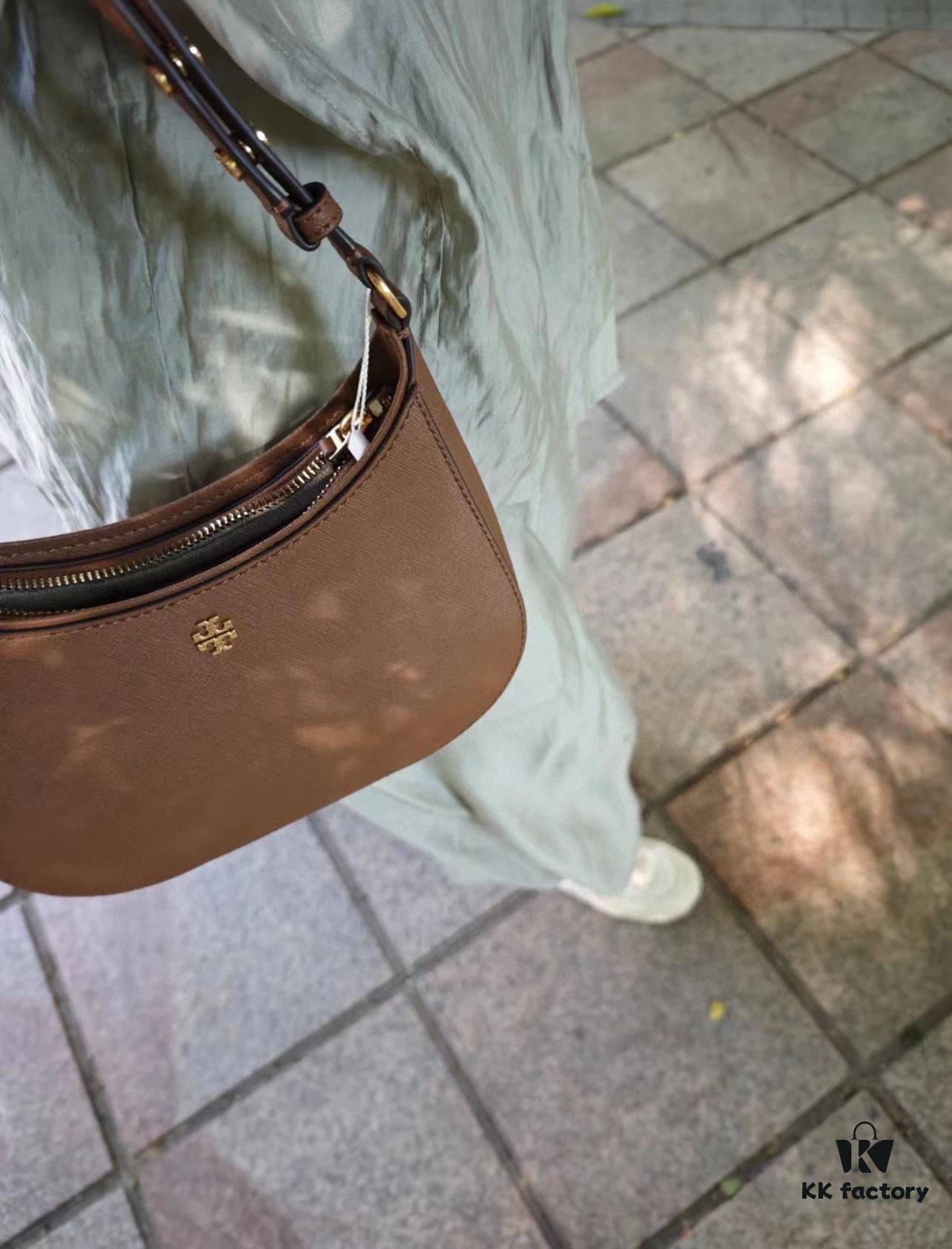 Tory Burch Emerson Series New Arrival Crossbody Bag in Full Leather with Quilted Calfskin