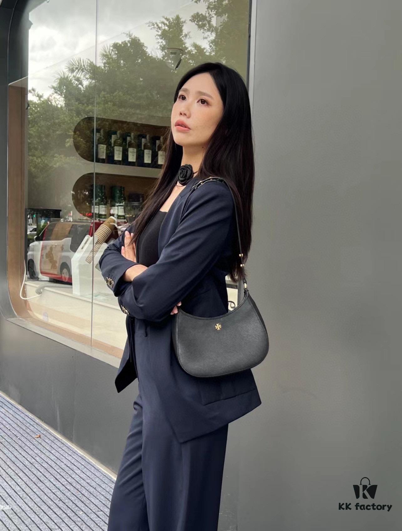 Tory Burch Emerson Series New Arrival Crossbody Bag in Full Leather with Quilted Calfskin