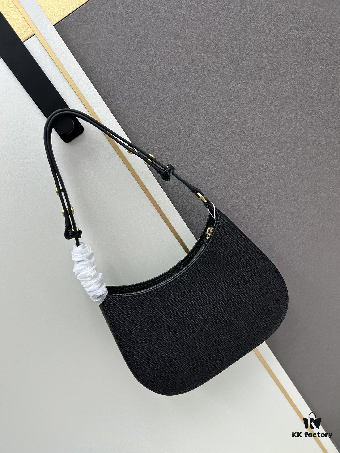 Tory Burch Emerson Series New Arrival Crossbody Bag in Full Leather with Quilted Calfskin