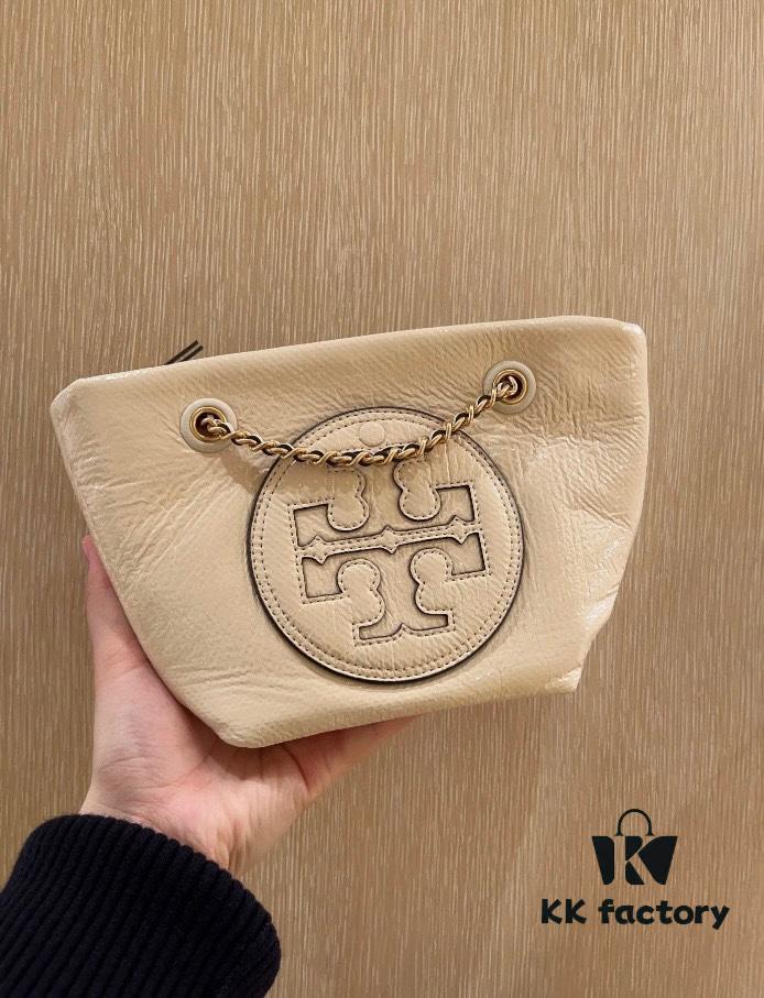 Tory Burch Ella Small Crossbody Bag in Recycled Nylon – Lightweight and Stylish