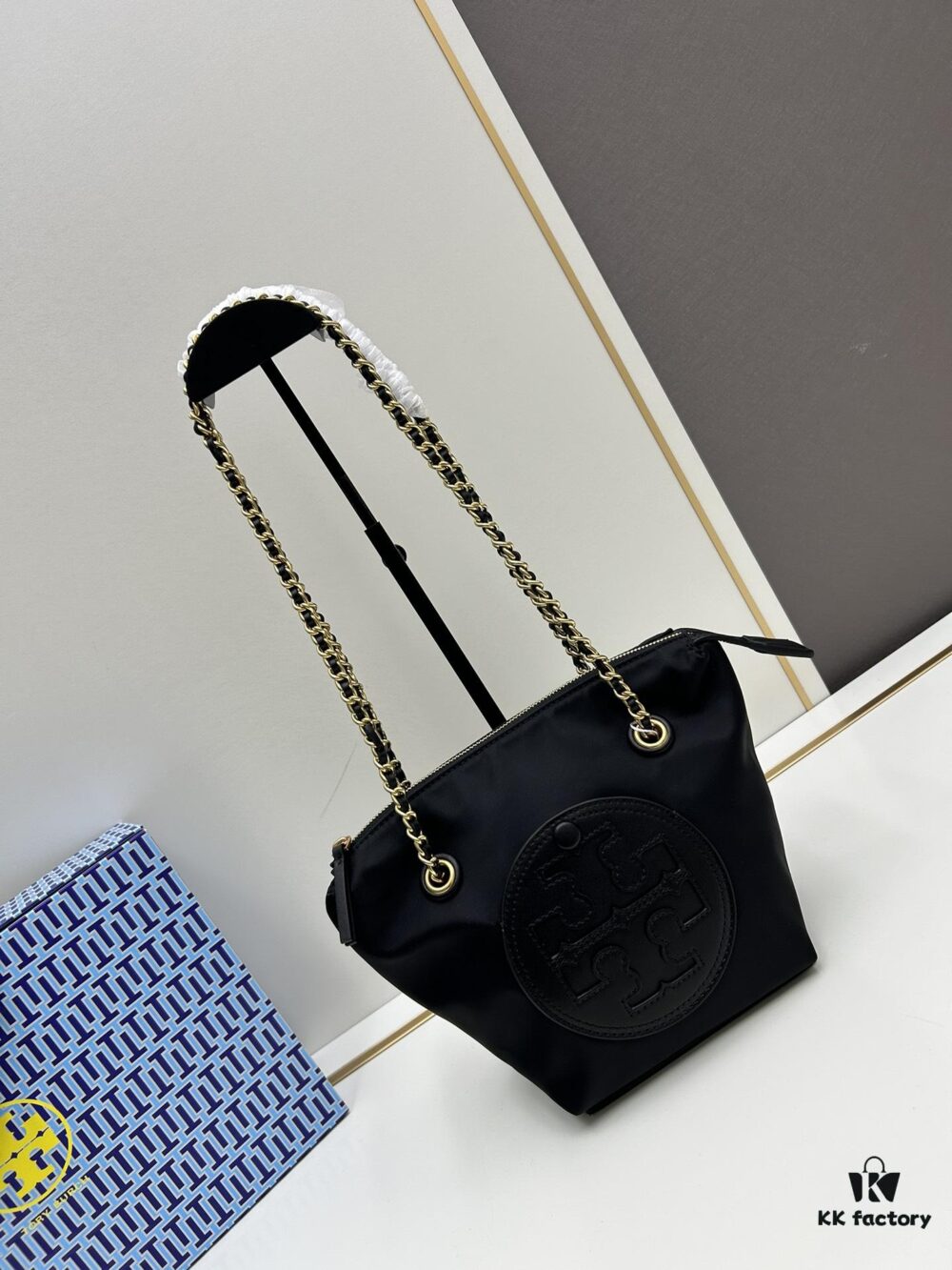 Tory Burch Ella Mini Crossbody Bag in Recycled Nylon – Lightweight and Stylish with Braided Chain