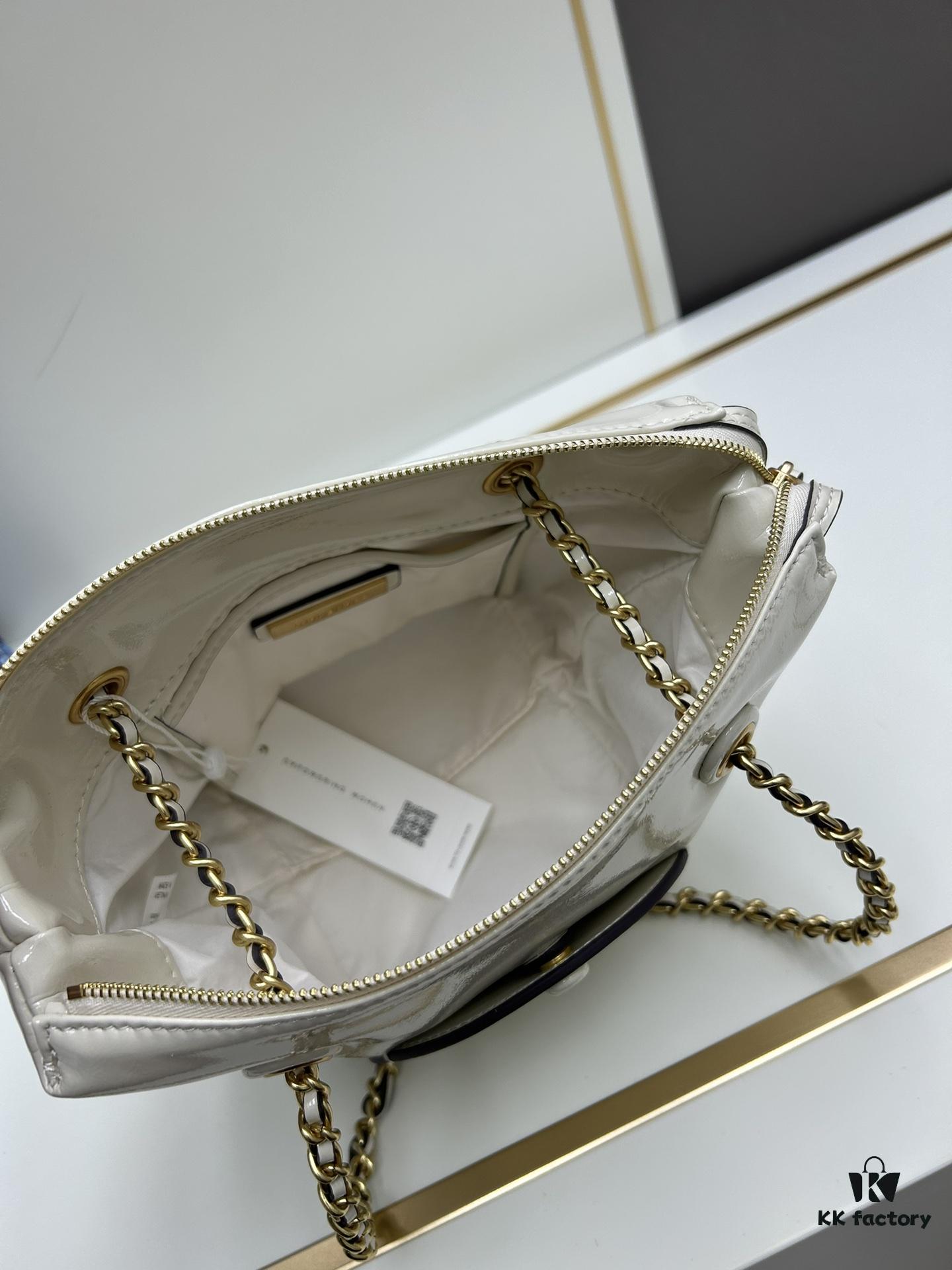 Tory Burch Ella Small Crossbody Bag in Recycled Nylon – Lightweight and Stylish with Woven Chain Strap