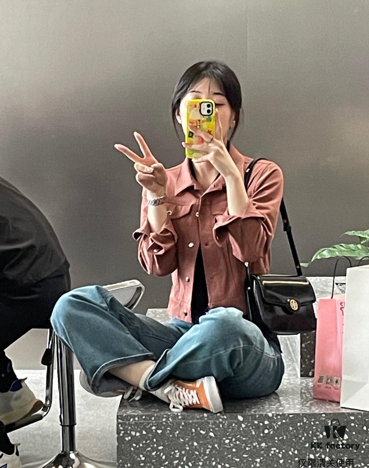 New Arrival TORY BURCH Robinson Series Dual-Use Shoulder Bag – Spazzolato Shiny Patent Leather Messenger Bag