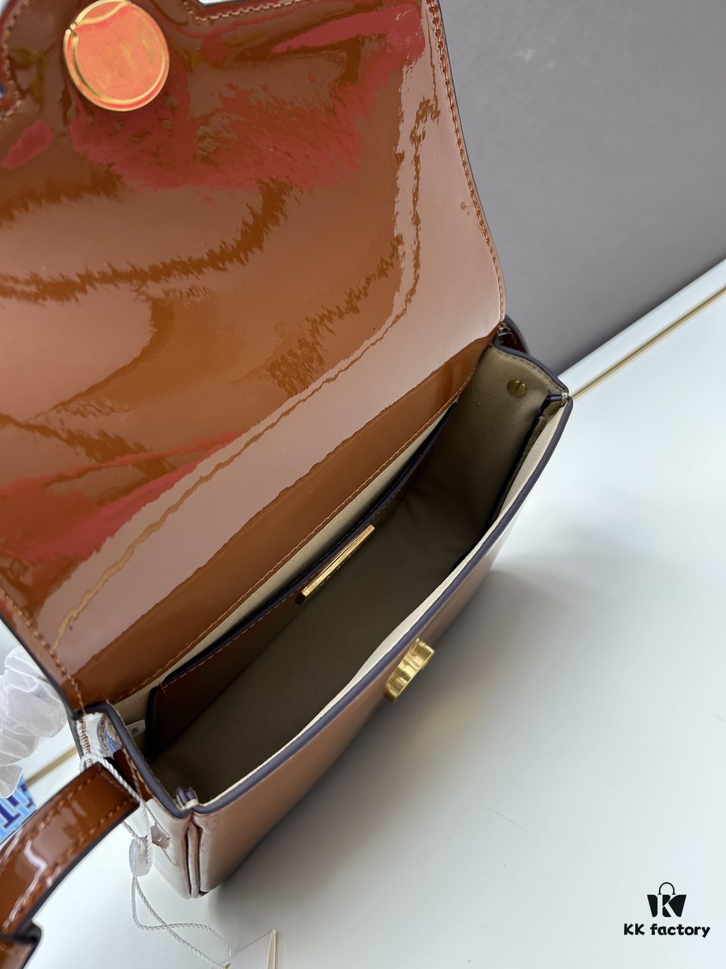 New Arrival Oil Difference Bag Series – Tory Burch Robinson Messenger Top Handle Bag in Spazzolato Shiny Patent Leather