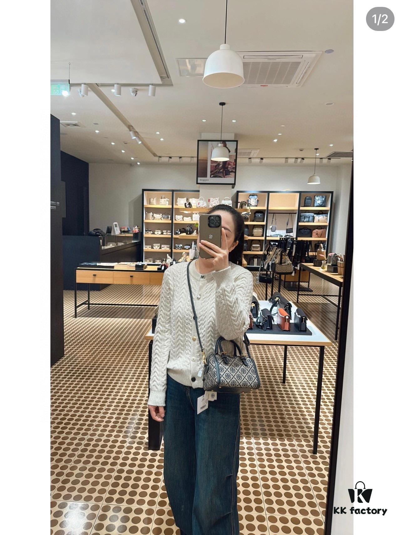 Small [New Arrival Attention to Detail] TORY BURCH T Monogram Mini Jacquard Barrel Bag