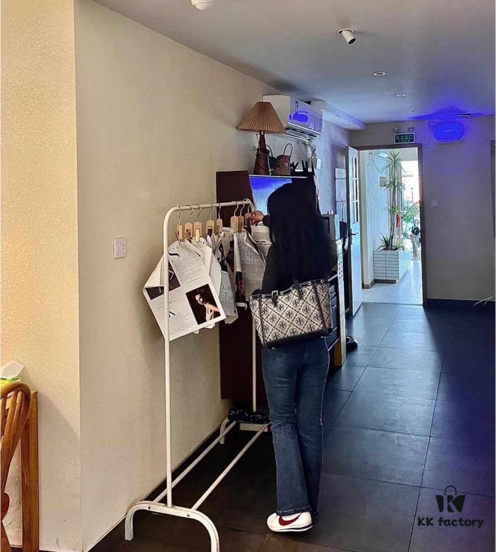 New Arrival Attention to Detail: Tory Burch T-Monogram Tote Bag