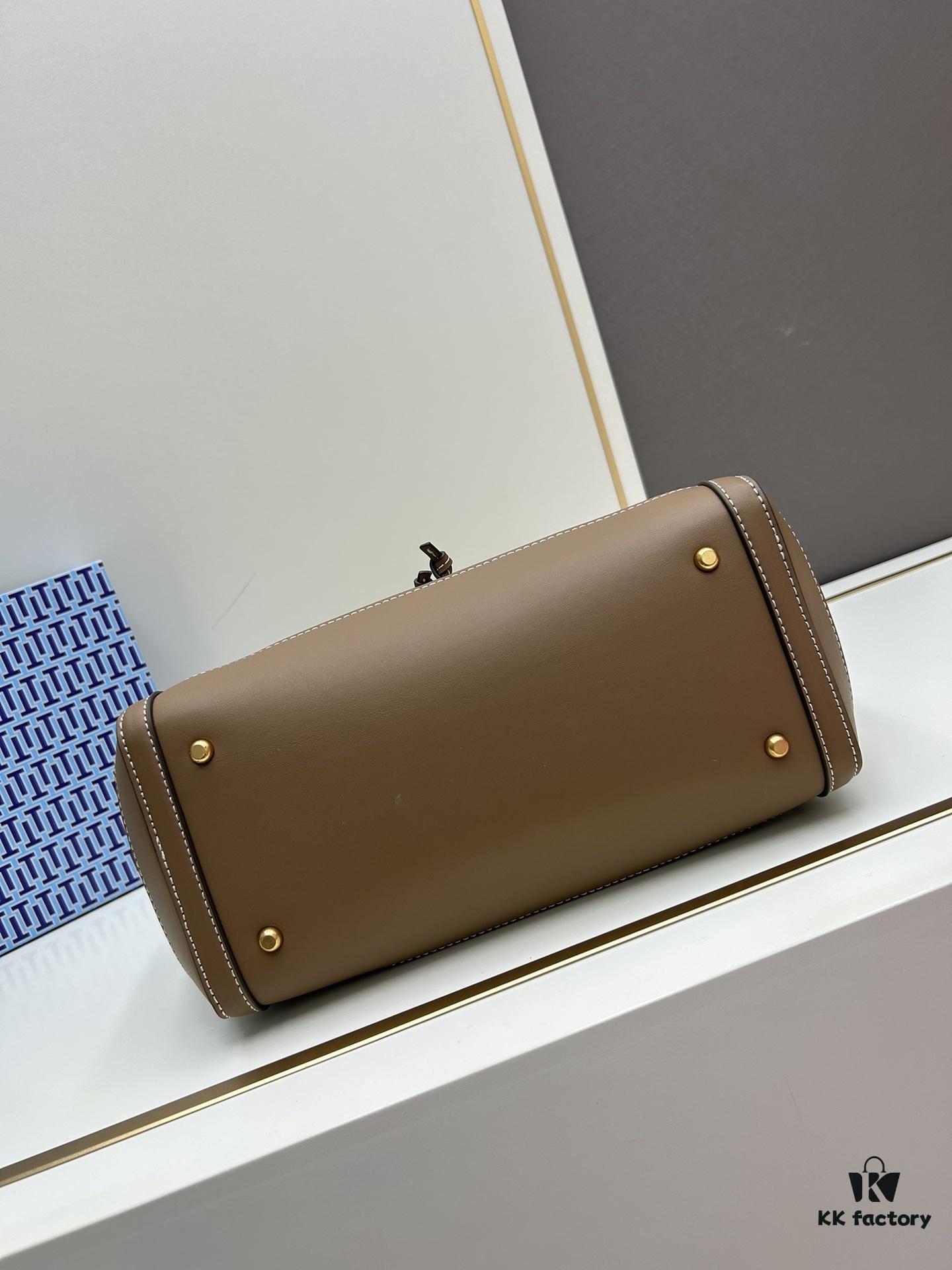 New Arrival Attention to Detail: Tory Burch T-Monogram Tote Bag