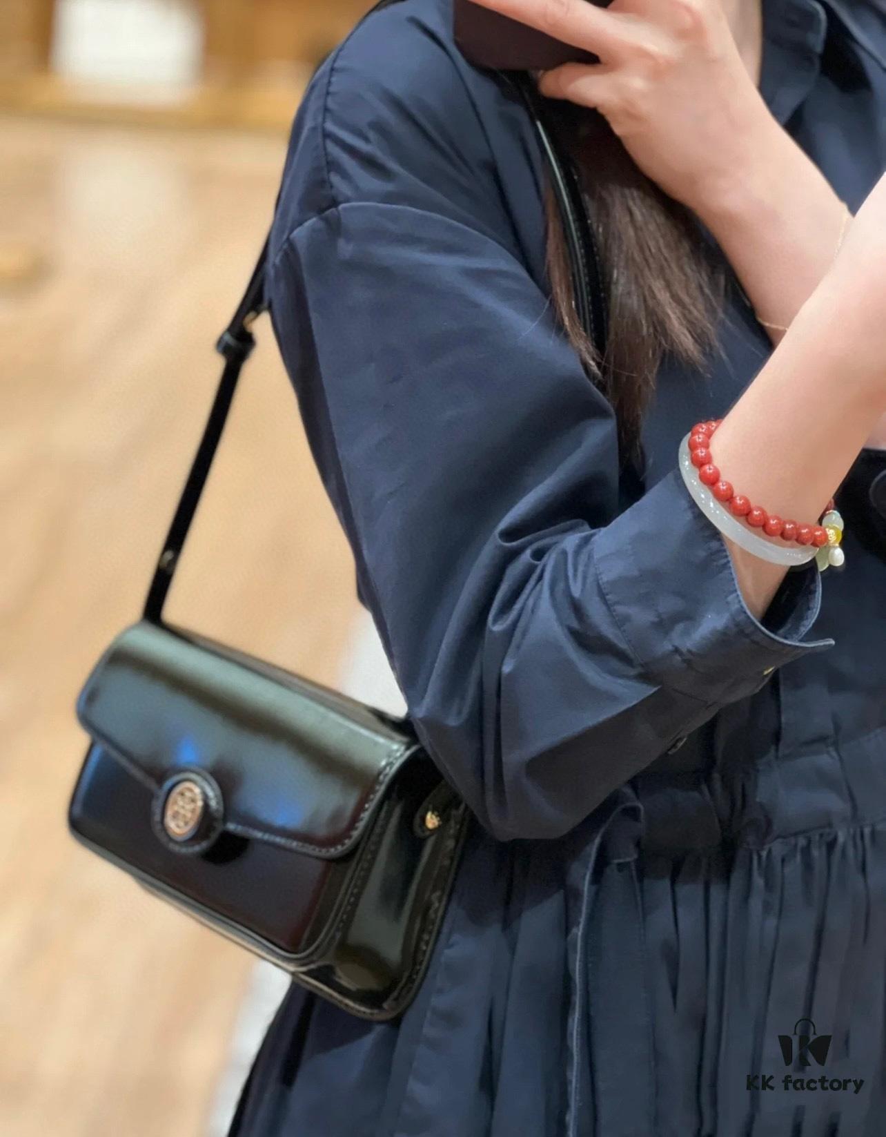 Tory Burch Robinson Rectangular Shoulder Bag, Full Leather Series, New Arrival with Attention to Detail