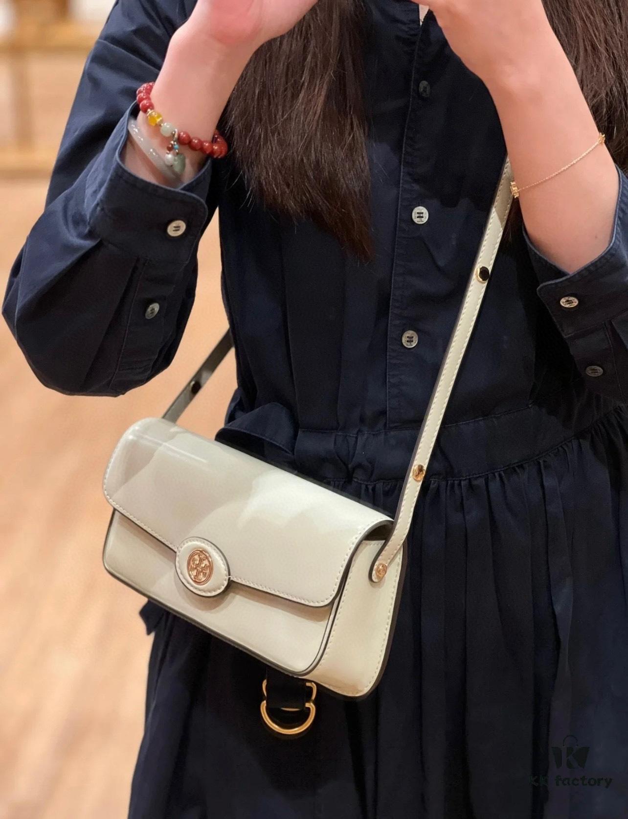 Tory Burch Robinson Rectangular Shoulder Bag, Full Leather Series, New Arrival with Attention to Detail