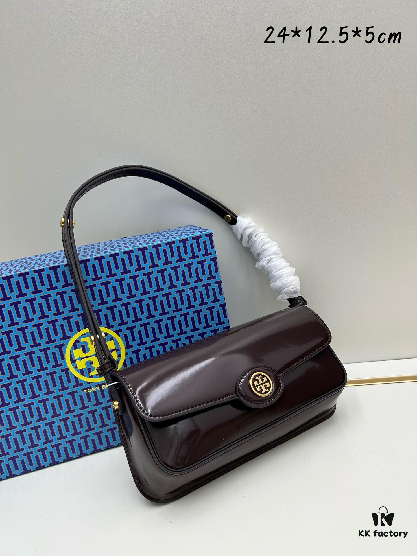 Full Leather Series, New Arrival with Attention to Detail – Tory Burch Robinson Rectangular Shoulder Bag