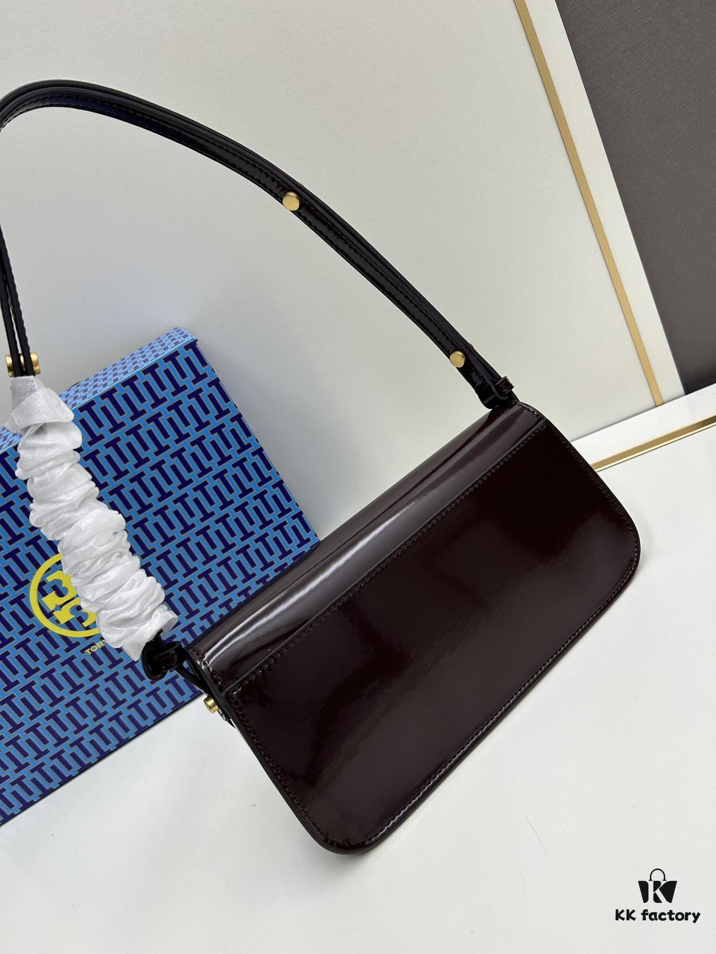 Full Leather Series, New Arrival with Attention to Detail – Tory Burch Robinson Rectangular Shoulder Bag