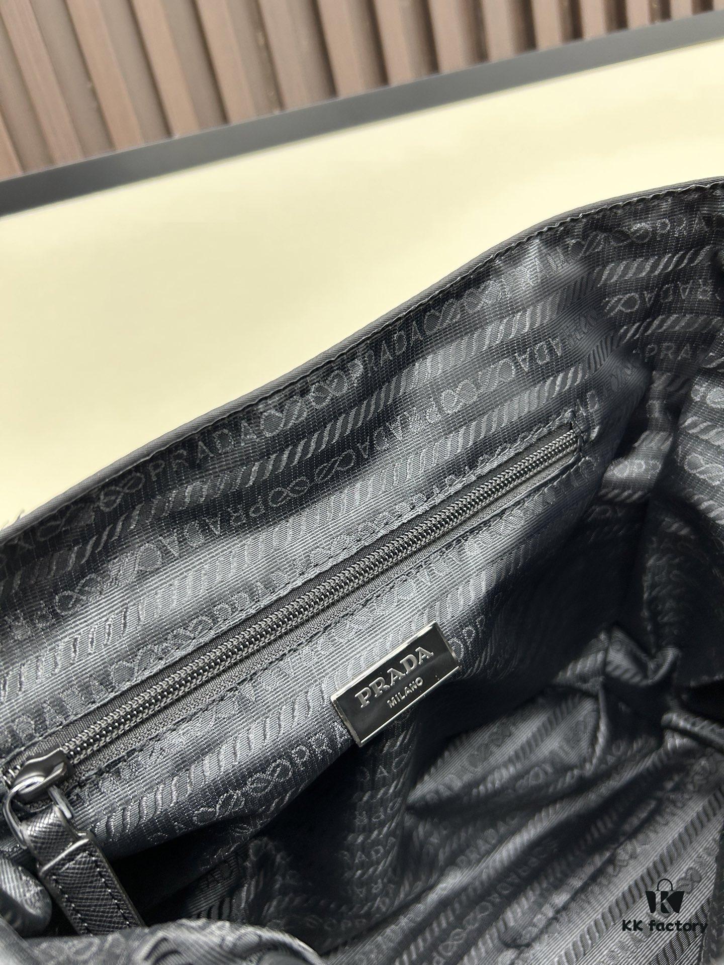 Prada RE-NYLON Recycled Nylon and Saffiano Leather Shoulder Bag! Crossbody Messenger Bag, Unisex! Parachute Fabric with Crosshatch Calfskin, Zippered Compartment at Back, Another Zippered Pocket on the Flap! Two Snap Closures at the Opening for Security and Practicality! Adjustable Shoulder Strap! Size 30 x 25 cm, Model 2387