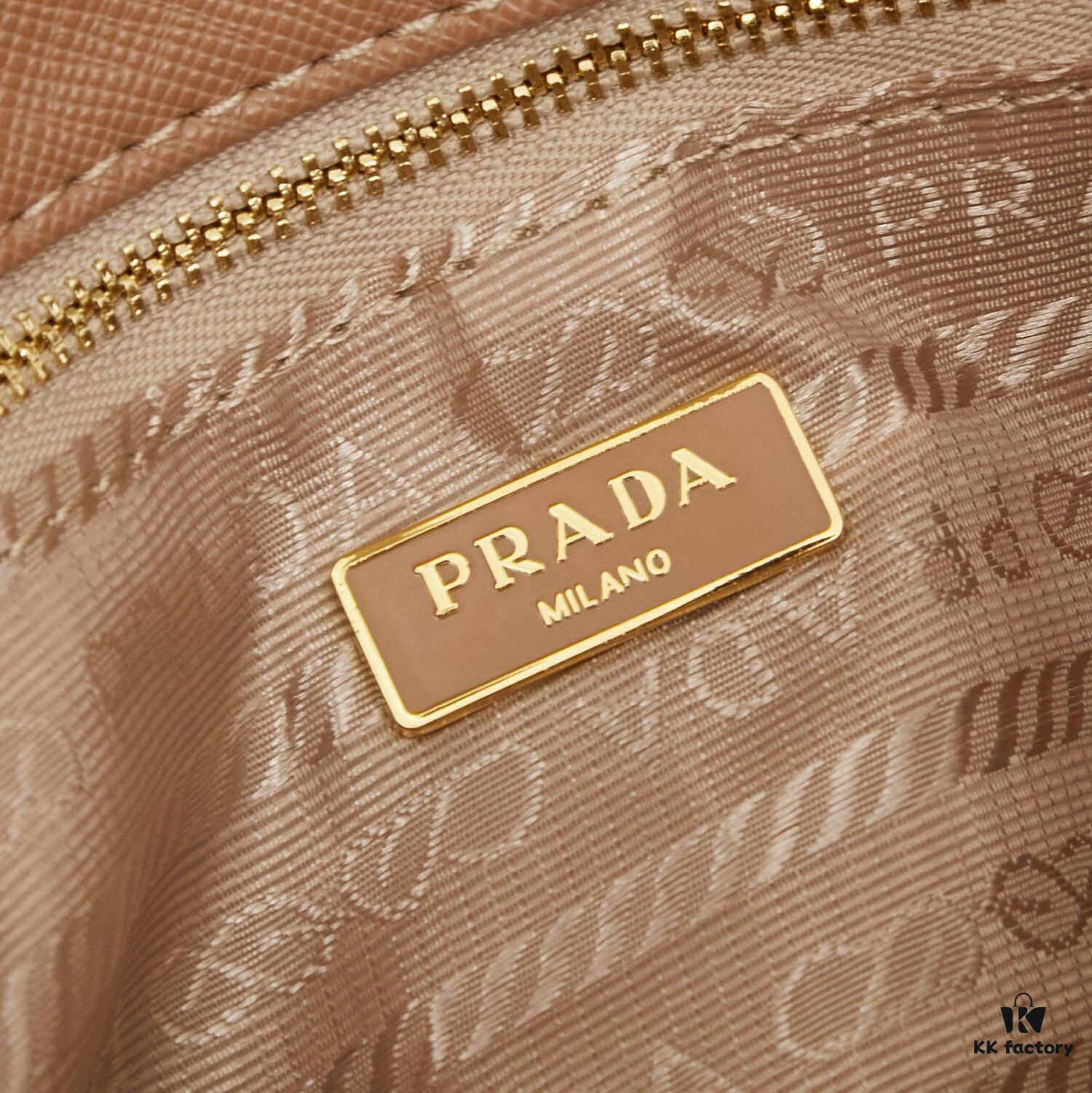 Raffia Woven Camera Bag, Model No. 2385, Box Size 20x12x8