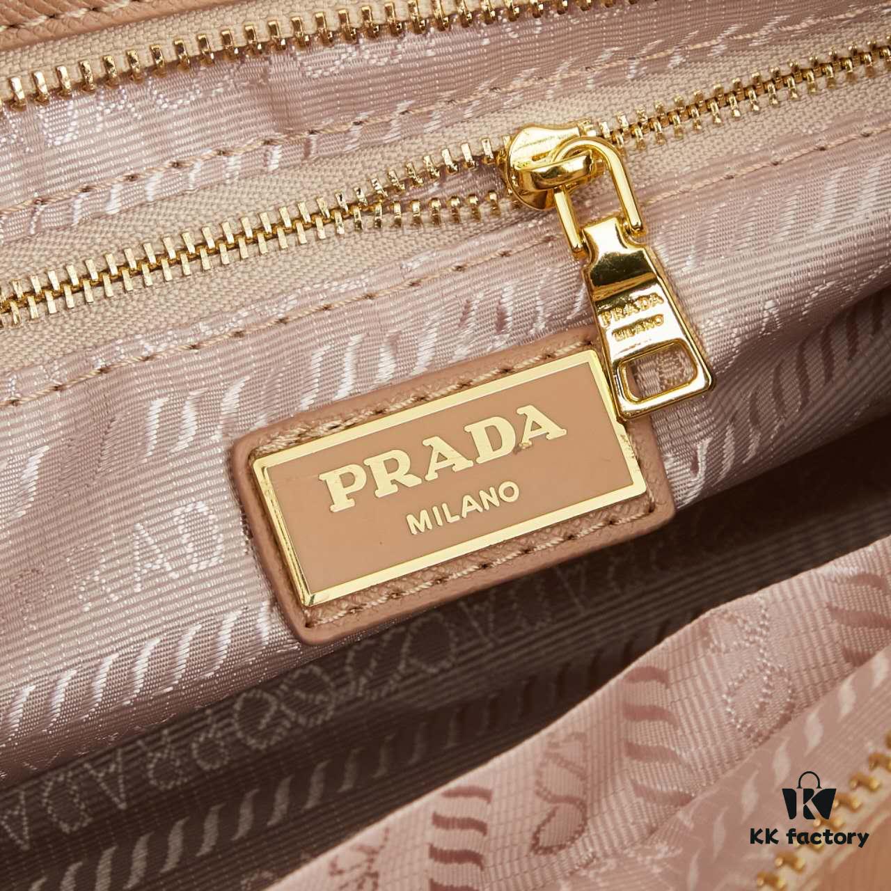 PRADA Summer It Bag – Handwoven Rattan Tote with Italian Vegetable-Tanned Leather Trim, Size 32×15×11
