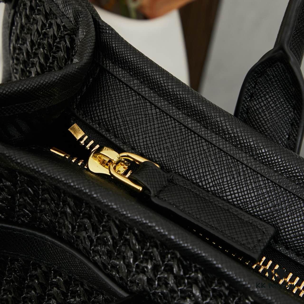 Prada Woven Bag, Stylish and Versatile Tote for Daily Commute, Size 38×30×12