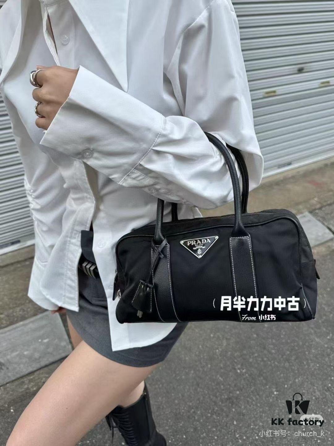 Large-sized Prada is the god of fashion in ancient Greece!