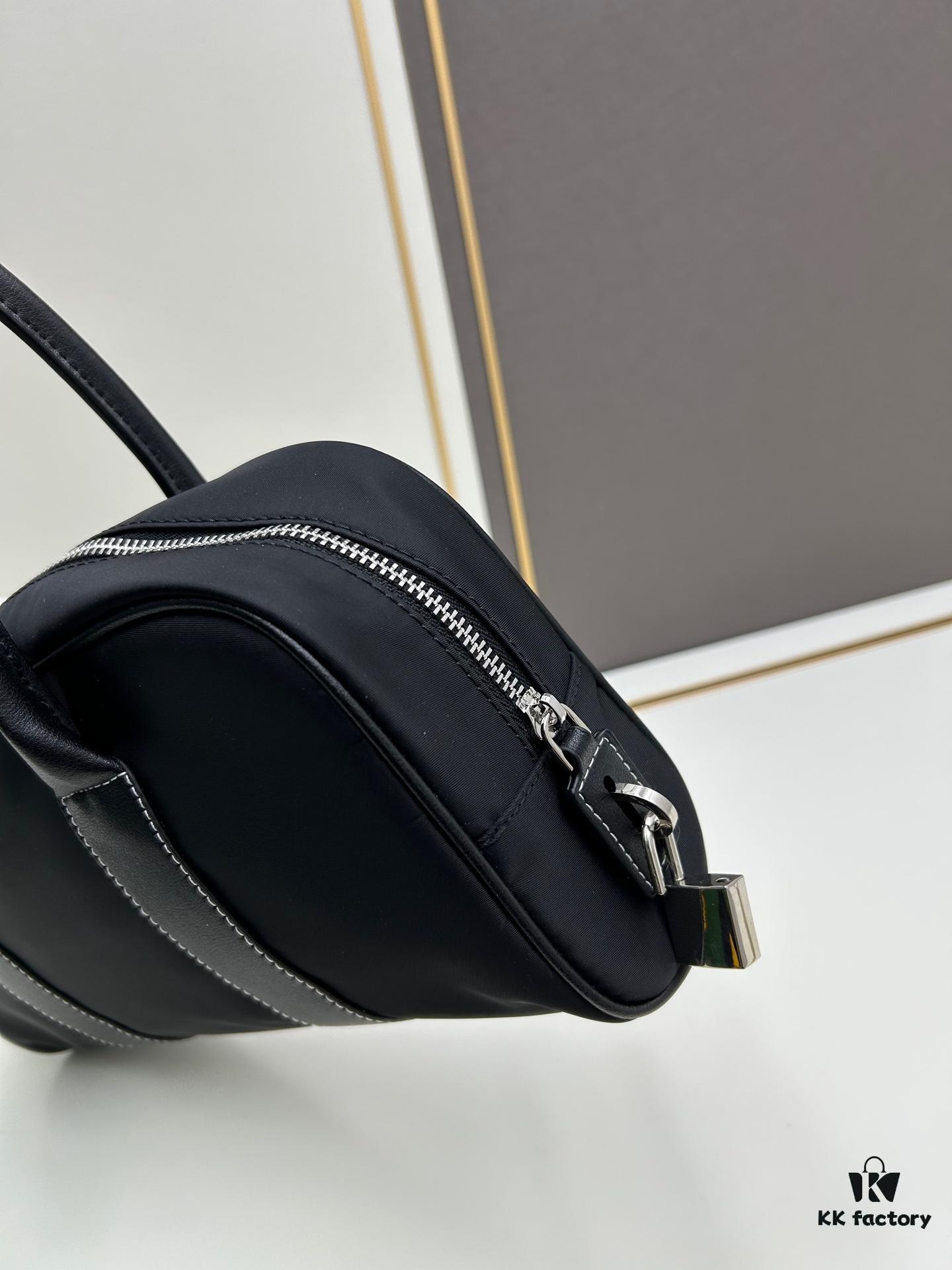 Large Size Prada Boston Bag – The Greek God of Fashion!