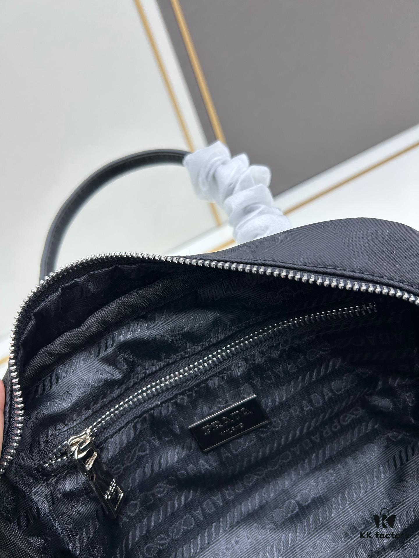 PRADA Black Vintage Boston Handbag ||| The Epitome of Elegance