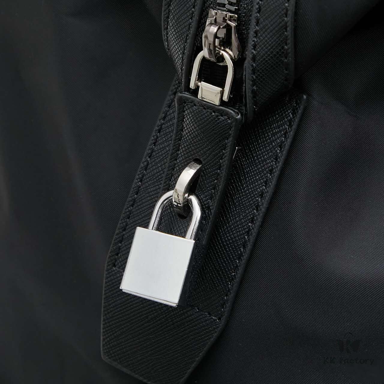 How to Choose a Prada Luggage or Travel Bag? ||| Prada's nylon material is perfect for travel bags and luggage!