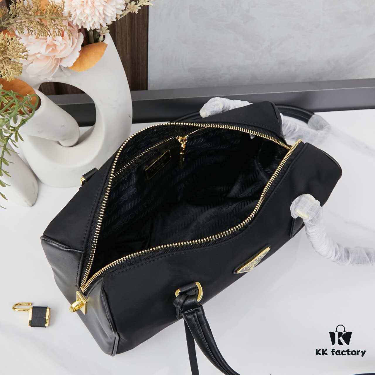 Prada Cabbage Collection Premium Set | Rose Gold Hardware Baguette Bag 🖤|||▓ PRADA Rose Gold Hardware Baguette Bag 🥖