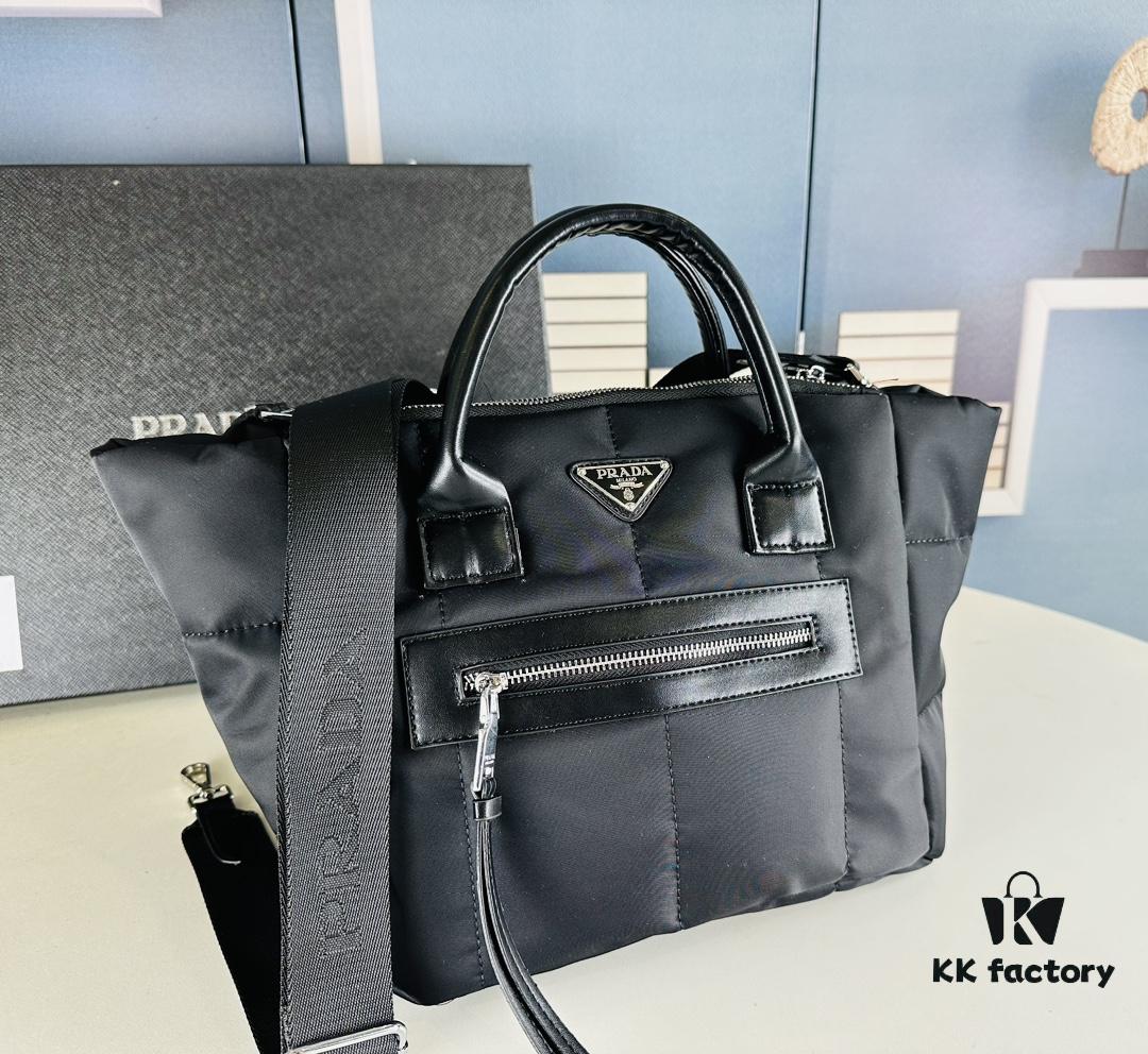 New Size: 44 cm at the opening, 28 cm at the base, height 24 cm, width 17 cm, Model 2347, Stockpiling PRADA Down Bag for Winter