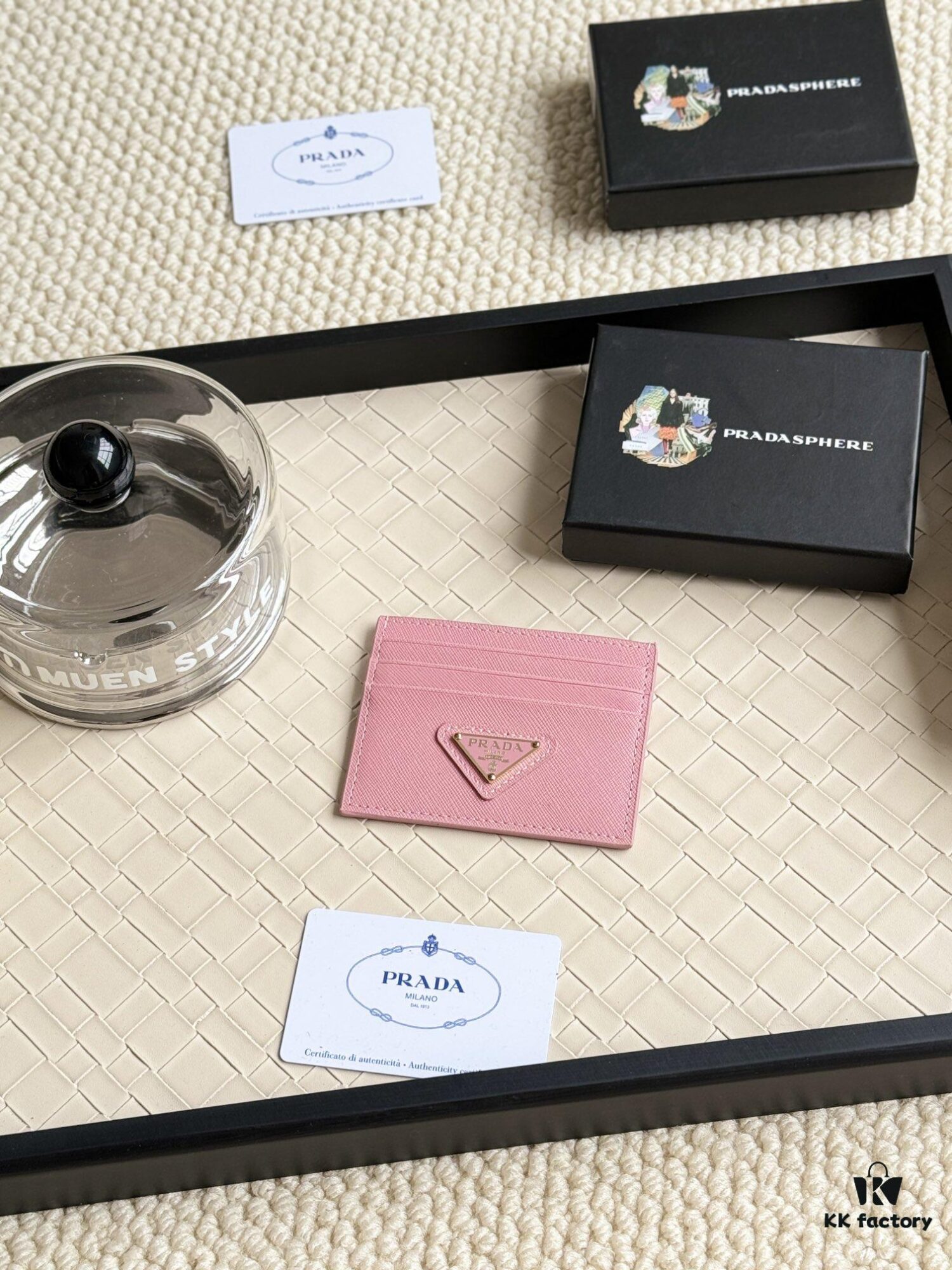 Prada Best-Selling Card Holder Unisex Mini Wallet in Black 1MC025 Triangle Logo Series Nine Colors Available