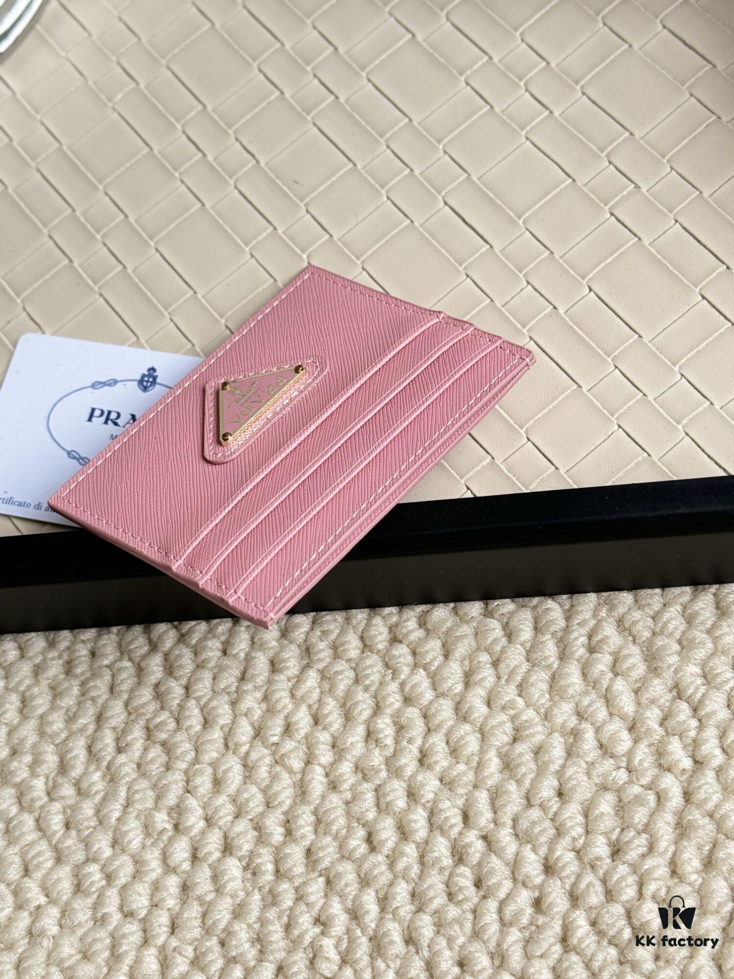 Prada Best-Selling Card Holder Unisex Mini Wallet in Black 1MC025 Triangle Logo Series Nine Colors Available