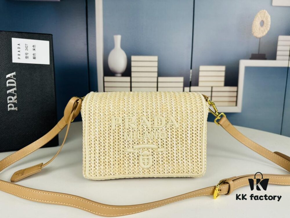 Raffia Woven Camera Bag, Model No. 2385, Box Size 20x12x8