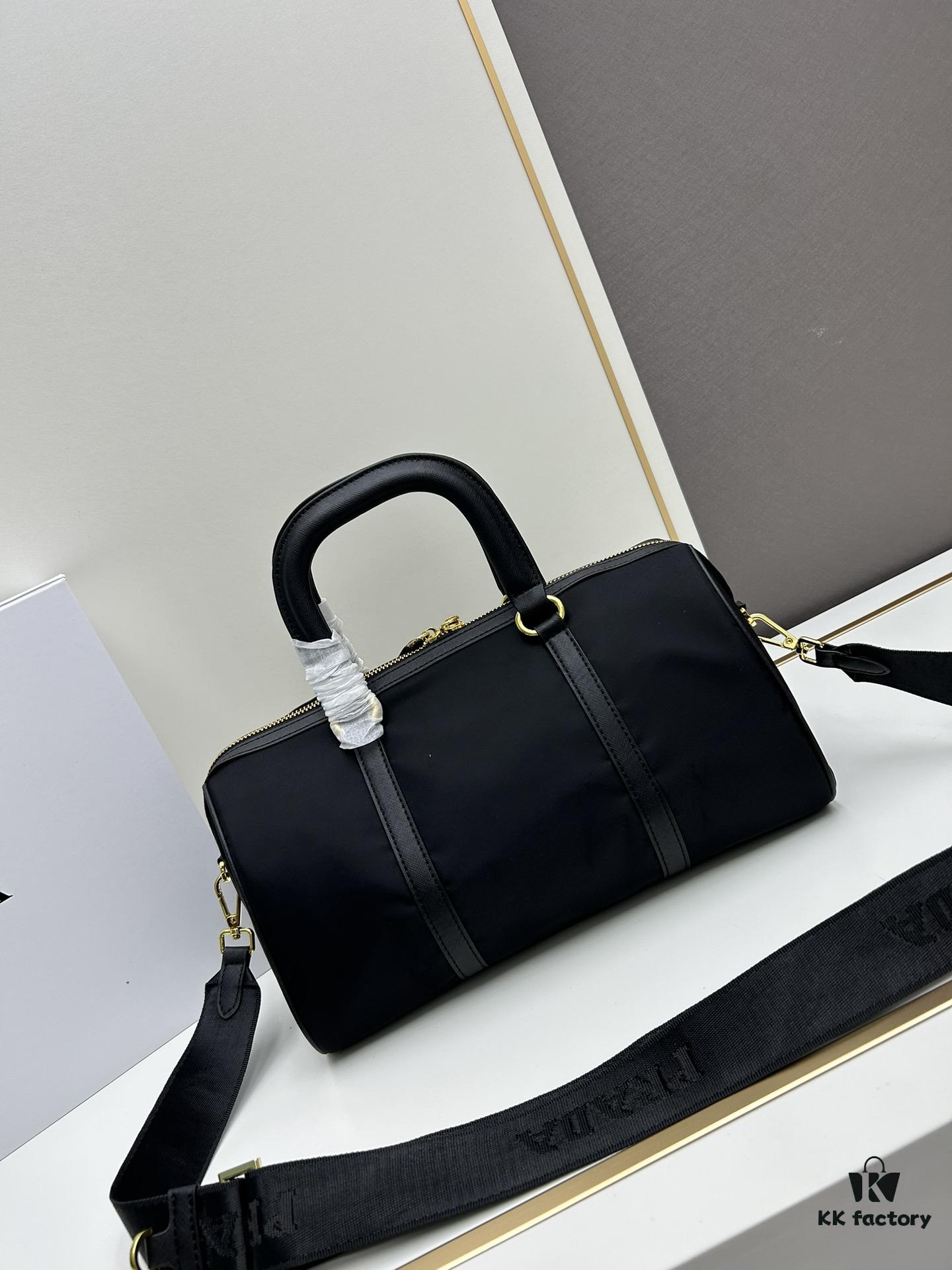 Prada Re-Edition 1978 Medium Size Recycled Nylon and Saffiano Leather Handbag with Box ||| Official Website Image! Store Display